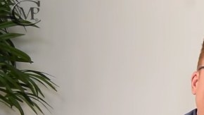 Bisogno llamó “cascajo” a González.