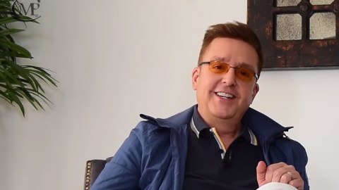 Bisogno llamó “cascajo” a González.