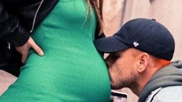 Chicharito ya es papá. Noah llegó a su vida y a la de Sarah Kohan.