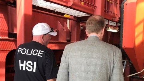 Los hechos ocurrieron en la terminal marítima de Packer Avenue en el río Delaware.
