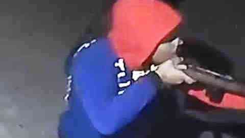 Sospechoso de disparar un rifle contra Winston McKay (40)