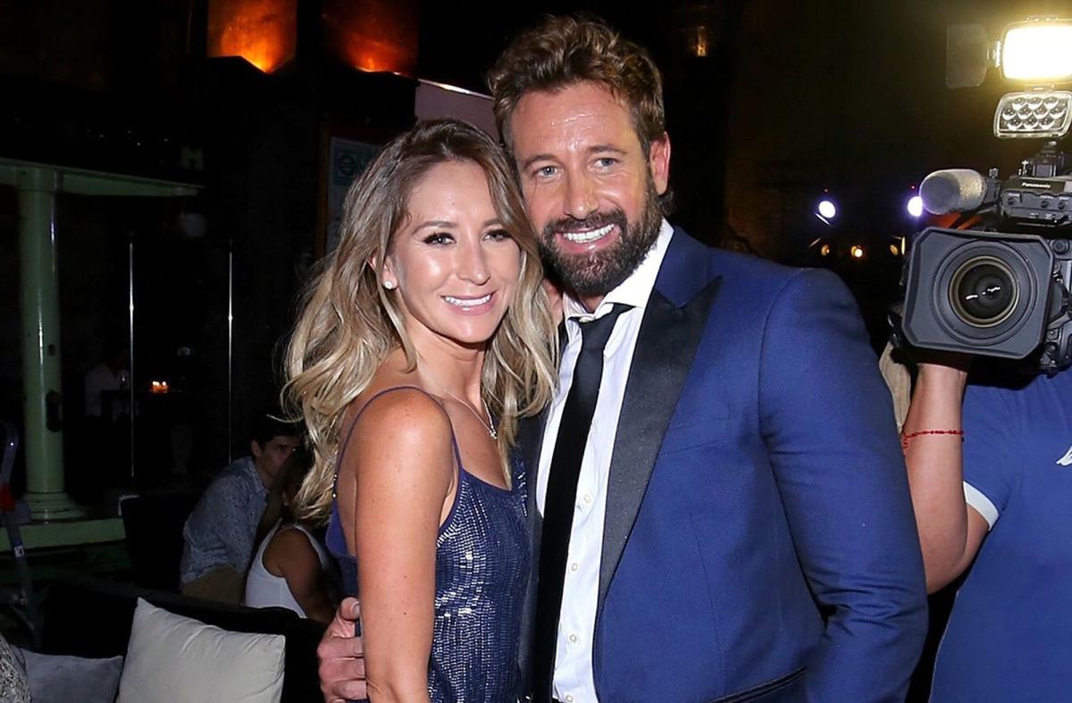 Geraldine Bazan Y Gabriel Soto Juntos En La Primera Comunion De Su Hija Elisa El Diario Ny