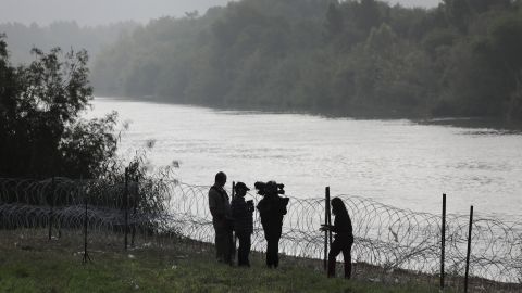 En Hidalgo, Texas, ha aumentado el cruce de indocumentados, indican autoridades locales.