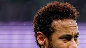 Paris Saint-Germain's Brazilian forward Neymar looks on during the French L1 football match between Paris Saint-Germain (PSG) and OGC Nice at the Parc des Princes stadium in Paris on May 4, 2019. (Photo by Lionel BONAVENTURE / AFP)        (Photo credit should read LIONEL BONAVENTURE/AFP/Getty Images)