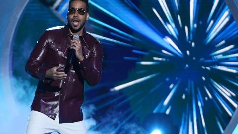 Romeo Santos lamentó el ataque perpetrado en contra del expelotero dominicano David Ortiz.
