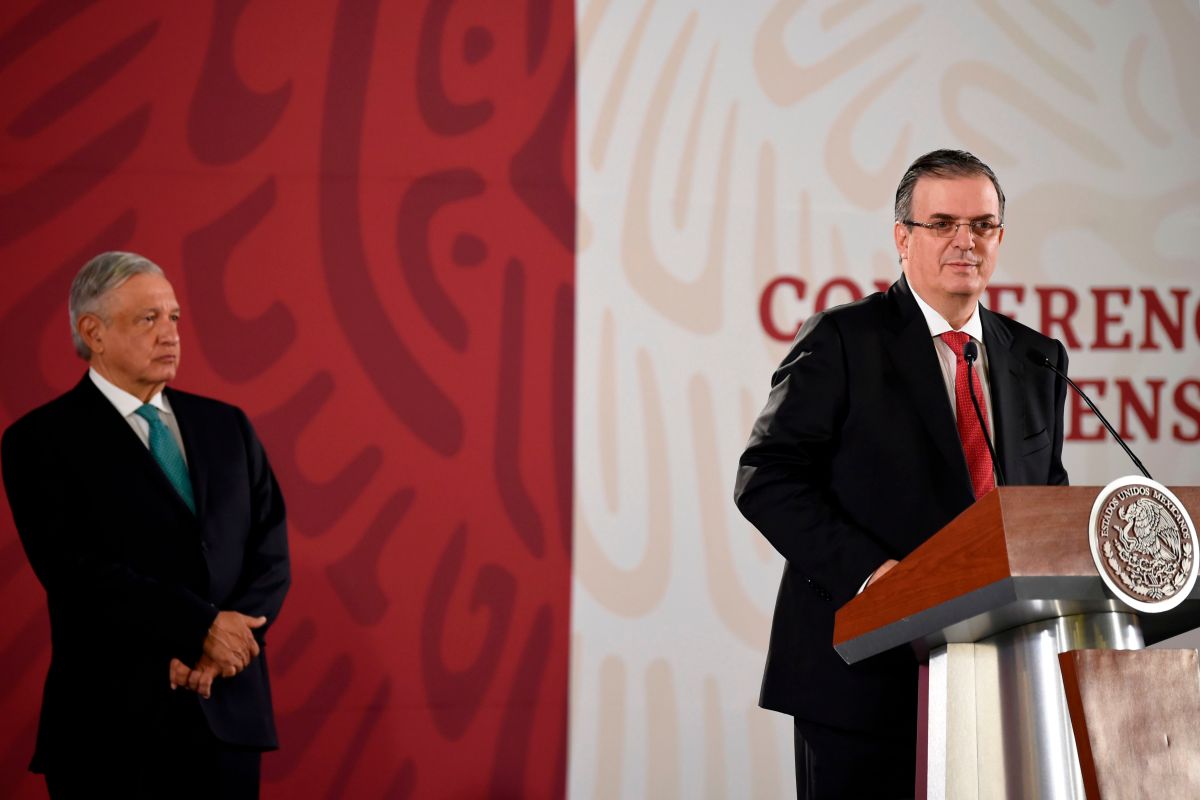 El canciller Marcelo Ebrard (derecha) ha liderado las negociaciones del Plan impulsado por el presidente López Obrador.
