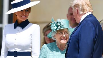 La pareja presidencial estadounidense se reunió con la Reina Isabel II.