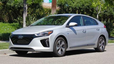 hyundai-ionic-electric-hatchback