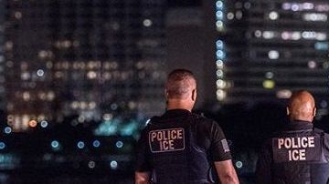 ICE anuncia redadas en 10 ciudades.