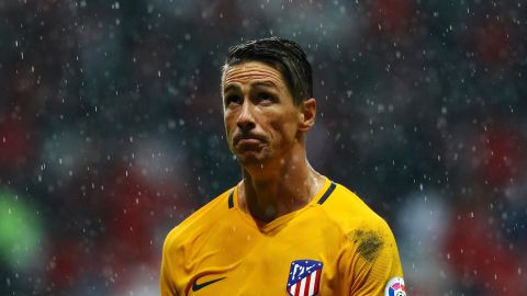 Fernando Torres se despide de las canchas tras 18 años de carrera profesional