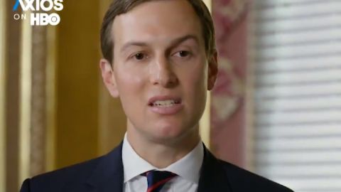 Jared Kushner fue cuestionado por el presunto racismo del presidente Trump.