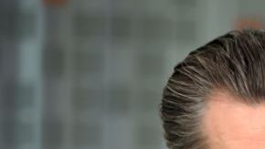 El gobernador Gavin Newsom propone reinstaurar el mandato de salud. Foto: Alvaro Corzo