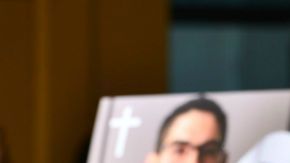 Dan el último adiós a Norberto Ronquillo.