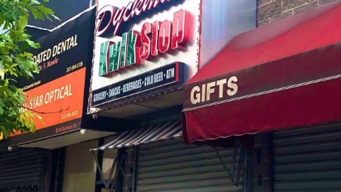 La bodega en el Alto Manhattan donde se dio el nuevo ataque y el asesinato de otra persona. /Twitter