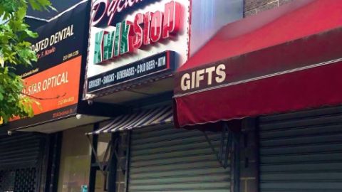 La bodega en el Alto Manhattan donde se dio el nuevo ataque y el asesinato de otra persona. /Twitter