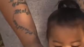 Sasha y su instinto lograron salvar a esta bebé.