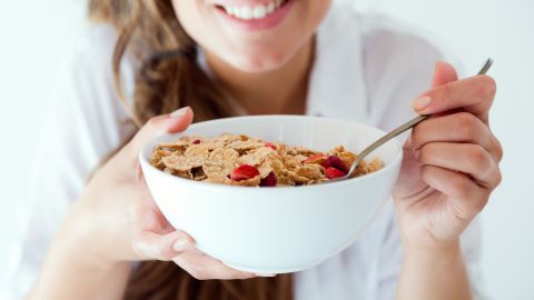 Revisa que los cereales que consumes no estén en esta lista.