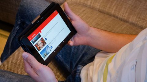 YouTube ya deshabilitó los comentarios en videos con niños para hacer frente a la pedofilia.