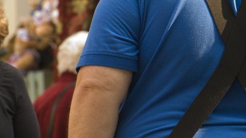 La obesidad puede causar muchas enfermedades.