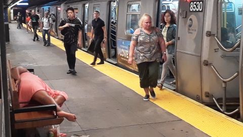 Lo irregular se ha vuelto normal en el caótico Metro