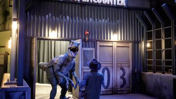 Inauguración del "Jurassic World- The Ride".
