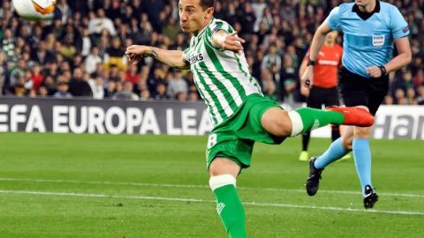 Andrés Guardado jugador mexicano del Betis de Sevilla.