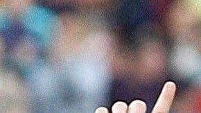 El delantero argentino del FC Barcelona Lionel Messi lidera la lista de ingresos de los futbolistas en el mundo.