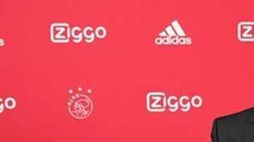 Alex Méndez jugará para al Young Ajax las próximas tres temporadas.