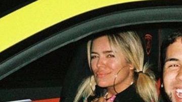 Anuel le regaló una SUV a Karol G para su colección
