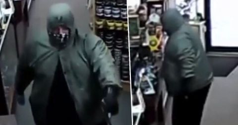 Ladrón roba a punta de pistola y luego regresa el dinero.