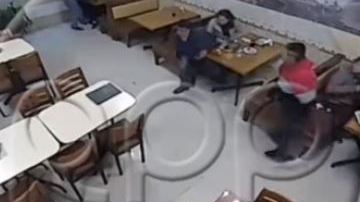 El joven no lo pensó dos veces y quiso salir huyendo.