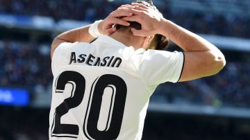 Marco Asensio, jugador del Real Madrid, se perderá casi toda a temporada debido a una lesión.