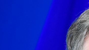 Estos millonarios coleccionan desde autos de lujo hasta piezas de naves espaciales.