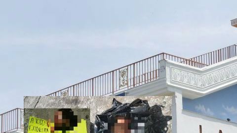 Cabeza humana fuera de templo de iglesia de la luz del mundo