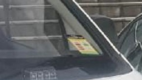 La policía encontró cajas que contenían 273 kilogramos de metanfetamina.