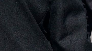 El ejército dijo que no tenía idea de que los familiares no habían dado permiso para hacer experimentos con los cuerpos.