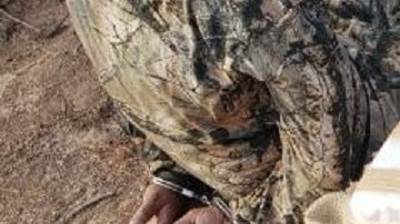 Los agentes detectaron el paso ilegal de los traficantes a las 7 de la mañana.