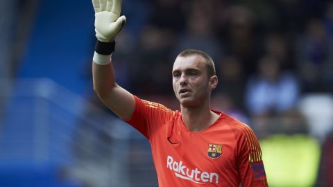 Jasper Cillessen en partido con el Barcelona.