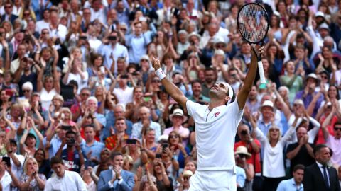 Federer fue “mucha pieza” para Nadal y avanzó a la final de Wimbledon.