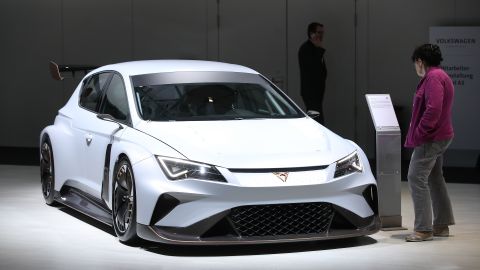 Seat Cupra sustituirá el patrocinio de Audi al FC Barcelona.