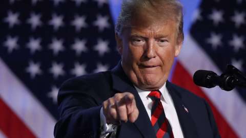Coats fue contradijo en varias ocasiones a Trump