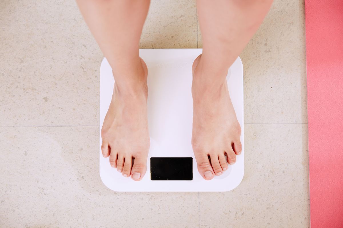 Estudio comprueba que quienes se pesan a diario son menos propensos a engordar de nuevo