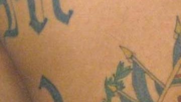 Muchos pandilleros de la Mara Salvatrucha se identifican por los tatuajes.