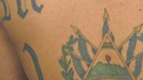 Muchos pandilleros de la Mara Salvatrucha se identifican por los tatuajes.