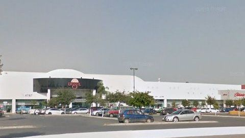 Los hechos se registraron en un centro comercial.
