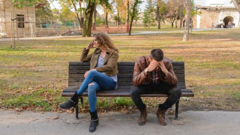 Las discusiones sobre el dinero podrían acabar con el amor de una pareja.