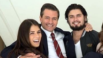 Peña Nieto y  sus hijos.