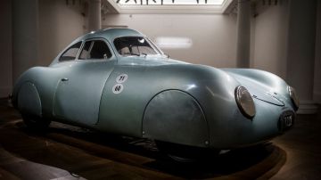 Este Porsche en particular fue propiedad del mismísimo Ferry Porsche, fundador de la empresa fabricantes de coches que lleva su nombre.