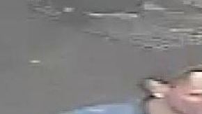 El presunto atacante está siendo buscado por las autoridades