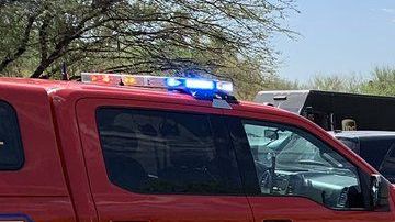 Los bomberos acudieron a ayudar, pero nadie resultó lesionado.